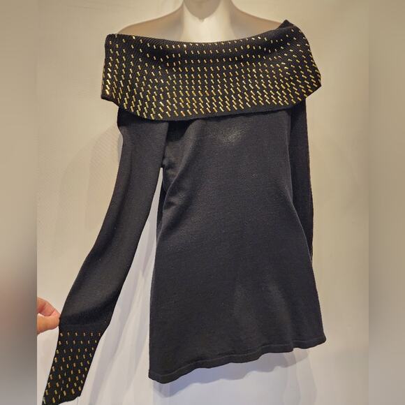 Questions Black Off the Shoulder Sweater Petites Small - Picture 4 of 9